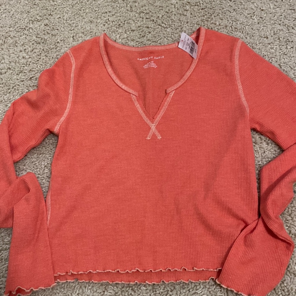 American Eagle Lettuce edge top
